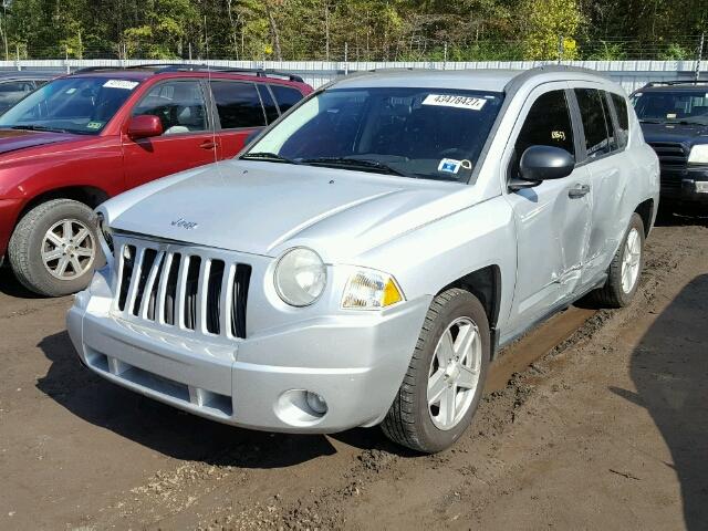 1J8FT47W27D171542 - 2007 JEEP COMPASS SILVER photo 2