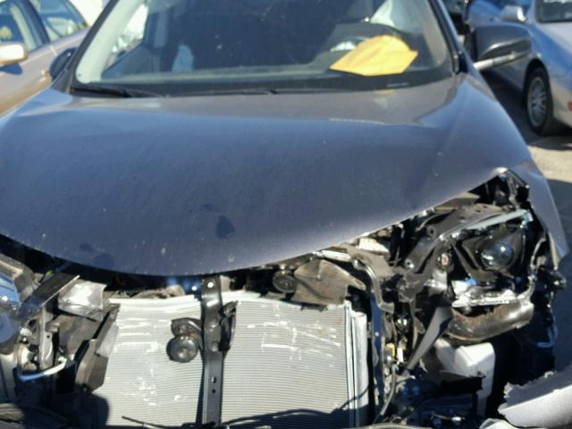 JTMBFREV2HJ707073 - 2017 TOYOTA RAV4 LE Grafit foto 7