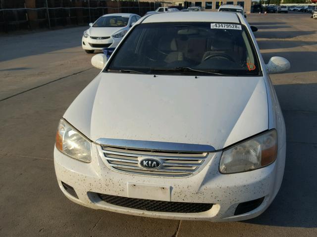 KNAFE121375395969 - 2007 KIA SPECTRA EX WHITE photo 9