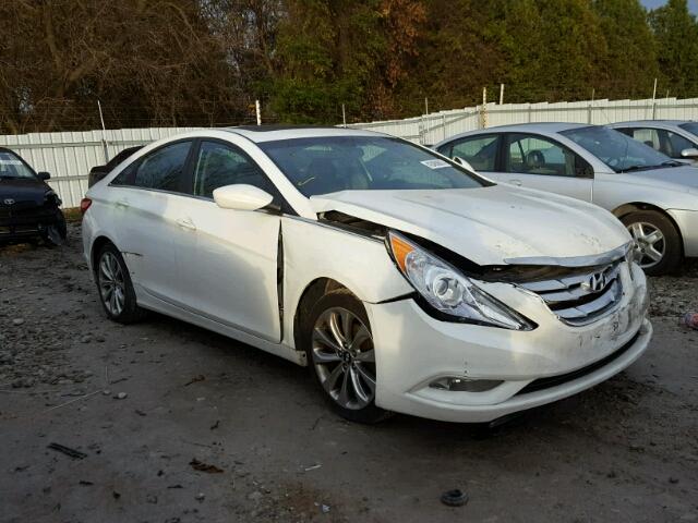 5NPEC4AC7DH783341 - 2013 HYUNDAI SONATA SE WHITE photo 1