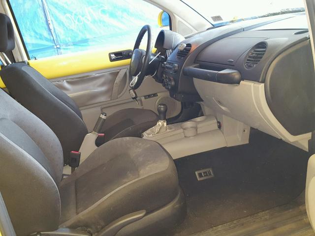 3VWCC21C0XM429393 - 1999 VOLKSWAGEN NEW BEETLE Sarı foto 5