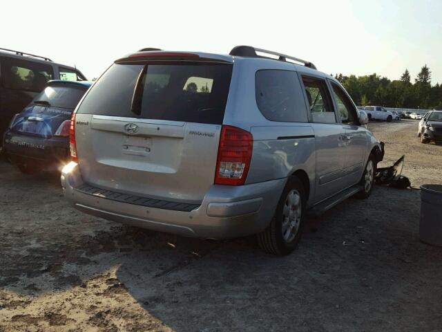 KNDMC233876041638 - 2007 HYUNDAI ENTOURAGE GRAY photo 4