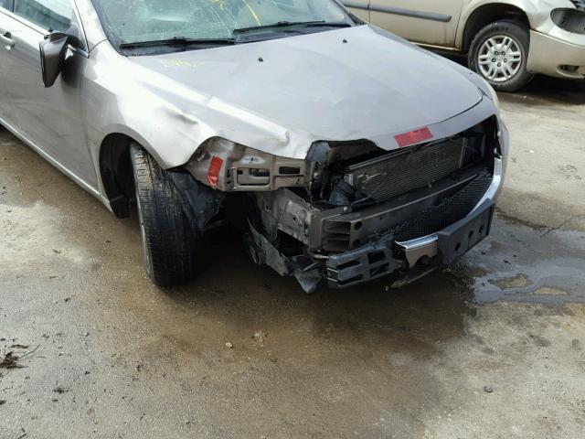 1G1ZC5E18BF178048 - 2011 CHEVROLET MALIBU 1LT 棕色 照片 9