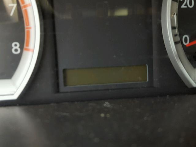 KL1TD6DE2AB110605 - 2010 CHEVROLET AVEO LS GREEN photo 8