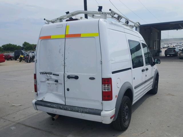 NM0LS7BN7AT038315 - 2010 FORD TRANSIT CO WHITE photo 4