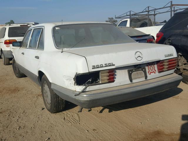 WDBCB25D6GA262932 - 1986 MERCEDES-BENZ 300 SDL WHITE photo 3