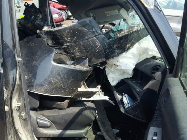 JTLKT324164055127 - 2006 TOYOTA SCION XB Schwarz Foto 5