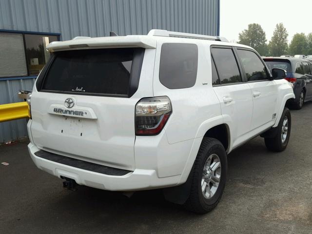 JTEBU5JR6G5286808 - 2016 TOYOTA 4RUNNER SR WHITE photo 4