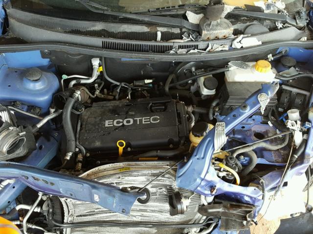 KL1TD56E89B609914 - 2009 CHEVROLET AVEO LS BLUE photo 7