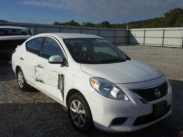 3N1CN7AP3EL865545 - 2014 NISSAN VERSA WHITE photo 1