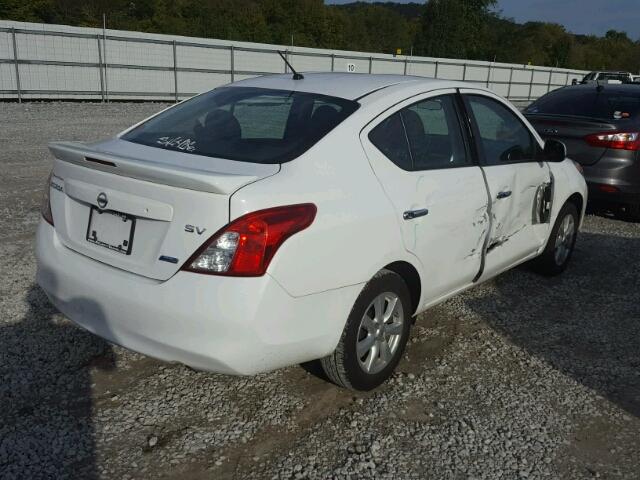 3N1CN7AP3EL865545 - 2014 NISSAN VERSA WHITE photo 4