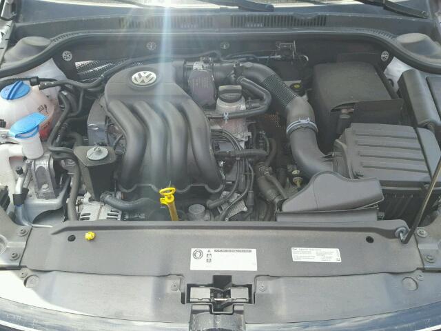 3VW2K7AJ7FM288086 - 2015 VOLKSWAGEN JETTA BASE Սպիտակ լուսանկար 7