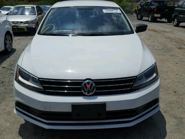 3VW2K7AJ7FM288086 - 2015 VOLKSWAGEN JETTA BASE Սպիտակ լուսանկար 9