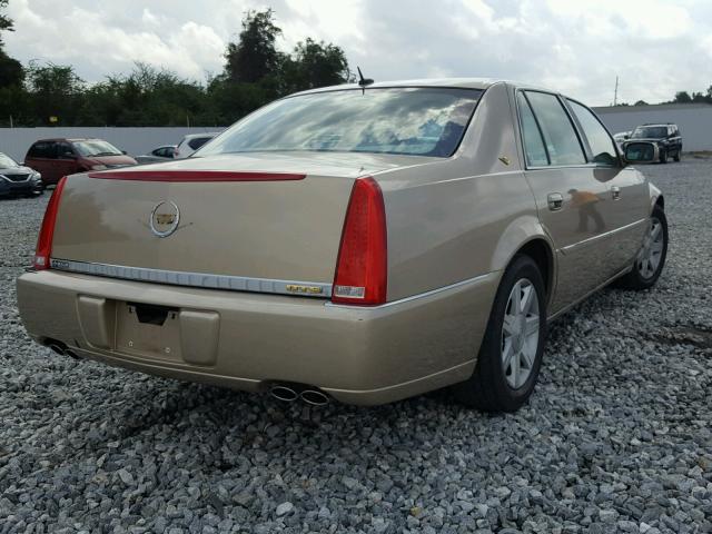 1G6KD57YX6U148442 - 2006 CADILLAC DTS GOLD photo 4