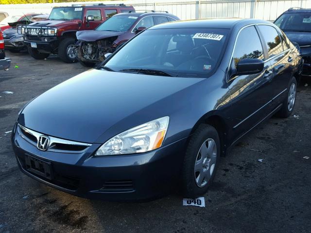 1HGCM56496A036931 - 2006 HONDA ACCORD GRAY photo 2