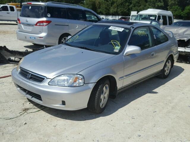 1HGEJ8245YL060224 - 2000 HONDA CIVIC EX 银色 照片 2