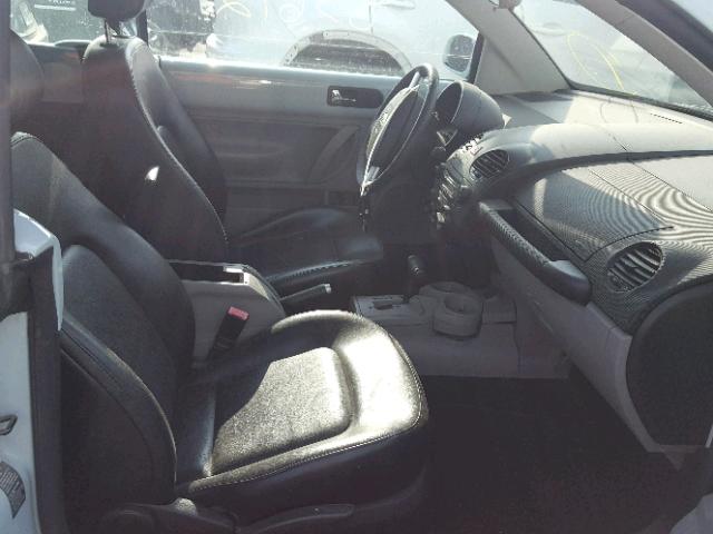 3VWCM31Y15M368308 - 2005 VOLKSWAGEN NEW BEETLE 蓝色 照片 5