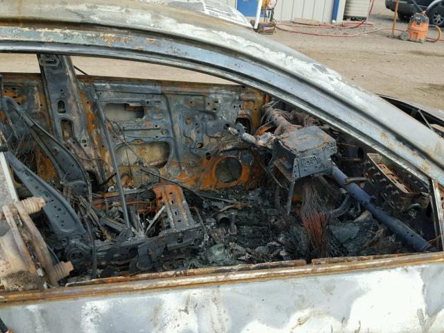 2T1BR32E76C710438 - 2006 TOYOTA COROLLA CE BURN photo 5