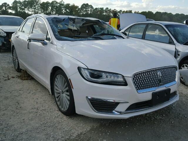 3LN6L5E9XHR606404 - 2017 LINCOLN MKZ RESERV WHITE photo 1