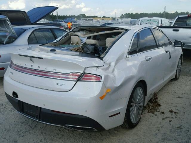 3LN6L5E9XHR606404 - 2017 LINCOLN MKZ RESERV WHITE photo 4