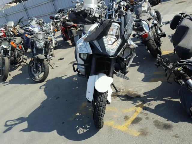 VBKV59404FM932501 - 2015 KTM 1290 SUPER WHITE photo 9