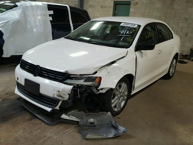 3VW2K7AJ2DM372295 - 2013 VOLKSWAGEN JETTA BASE 白色 照片 2