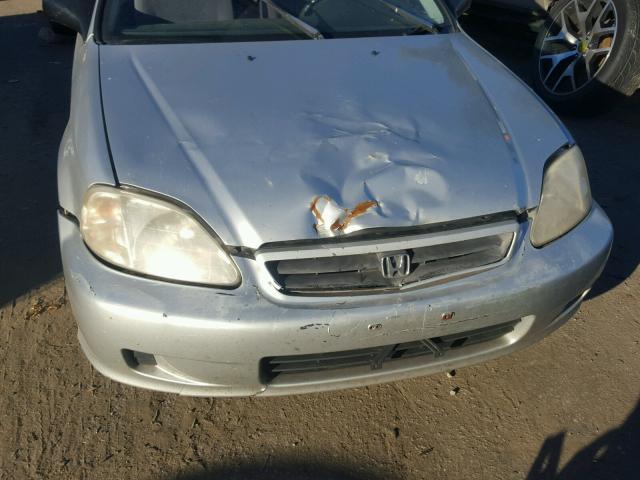 1HGEJ6221XL036407 - 1999 HONDA CIVIC DX SILVER photo 9