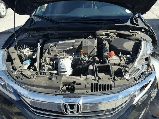 1HGCR2F63GA016404 - 2016 HONDA ACCORD SPO BLACK photo 7