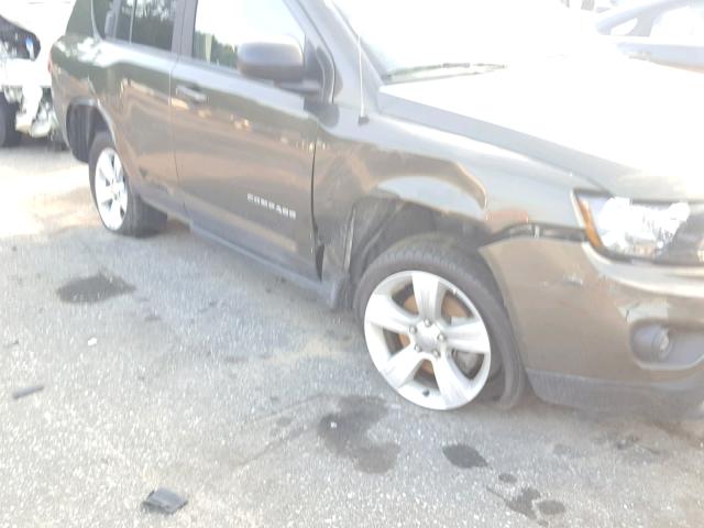 1C4NJCBA7GD559851 - 2016 JEEP COMPASS SP 绿色 照片 9