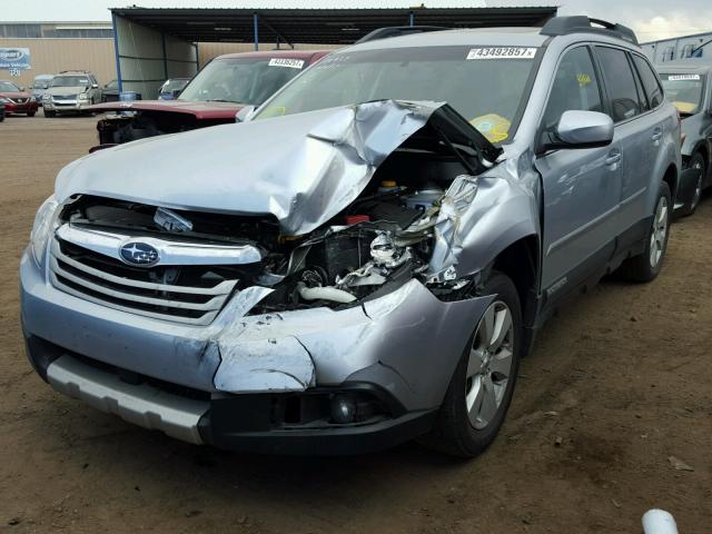 4S4BRCKC7C3274379 - 2012 SUBARU OUTBACK 2. SILVER photo 2