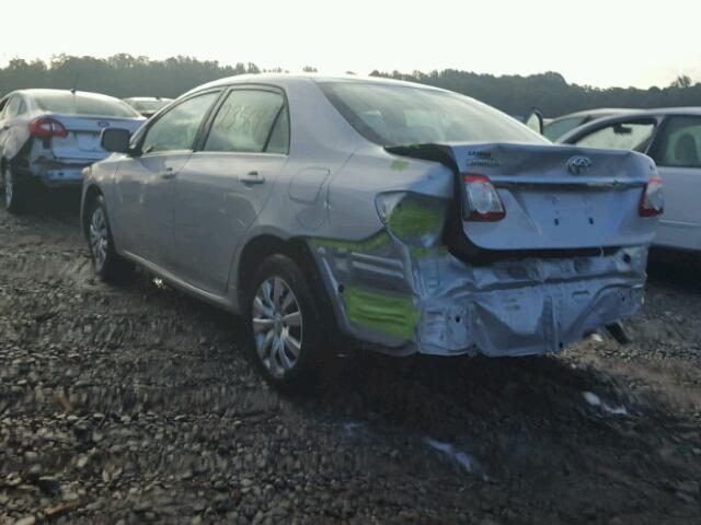 2T1BU4EE8DC073847 - 2013 TOYOTA COROLLA SILVER photo 3