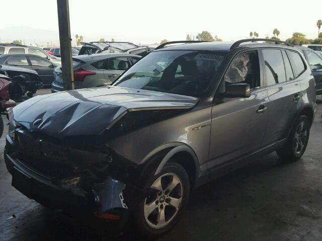 WBXPC93437WF10364 - 2007 BMW X3 3.0SI SILVER photo 2