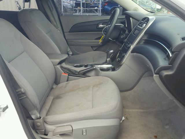 1G11B5SL1EF181092 - 2014 CHEVROLET MALIBU LS WHITE photo 5