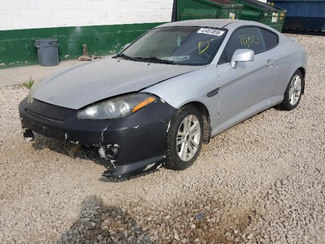 KMHHM66D58U296038 - 2008 HYUNDAI TIBURON GS SILVER photo 2