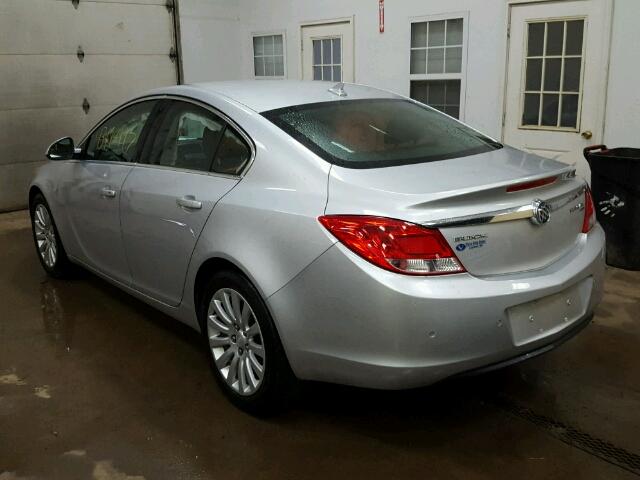 W04GR5EC3B1142449 - 2011 BUICK REGAL CXL SILVER photo 3