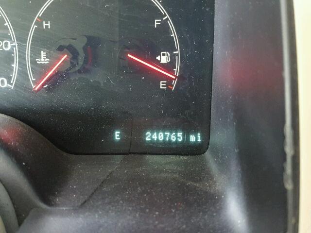 5LMFU27R64LJ26438 - 2004 LINCOLN NAVIGATOR Złoty zdjęcie 8