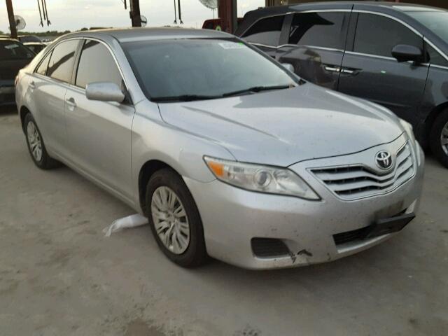 4T1BF3EK1BU176288 - 2011 TOYOTA CAMRY BASE SILVER photo 1