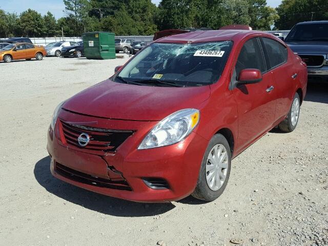 3N1CN7AP7EL835187 - 2014 NISSAN VERSA S RED photo 2