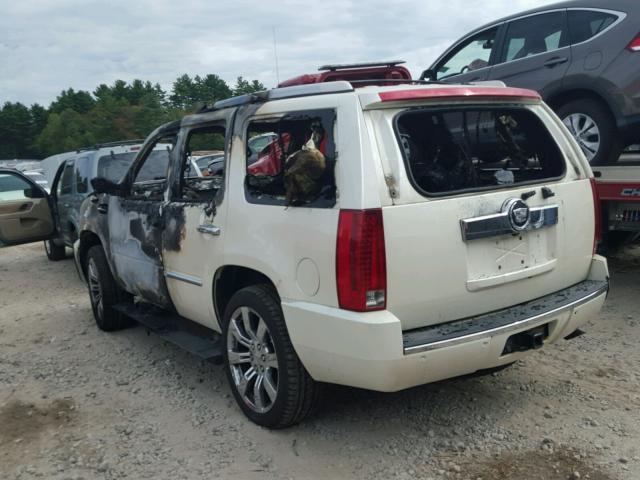 1GYFK63808R177478 - 2008 CADILLAC ESCALADE L WHITE photo 3