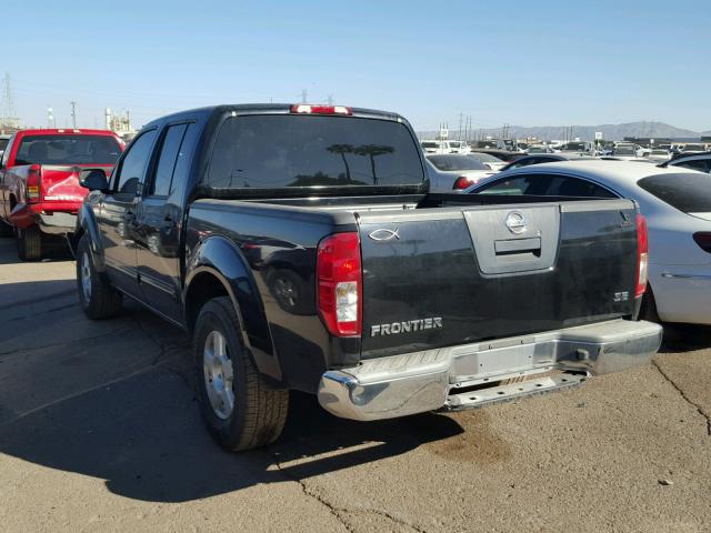 1N6AD07U28C423669 - 2008 NISSAN FRONTIER C BLACK photo 3