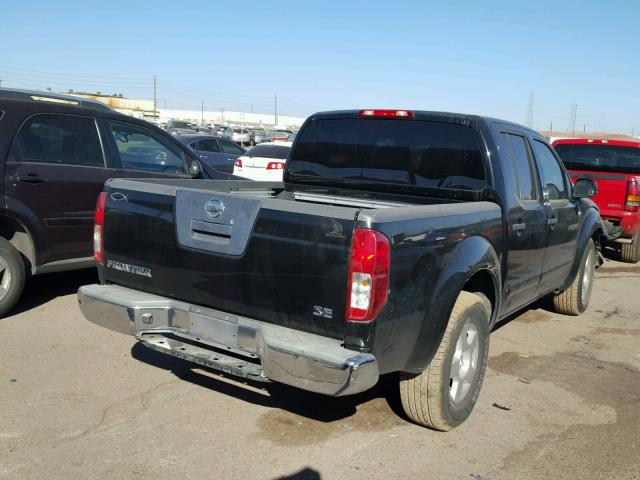 1N6AD07U28C423669 - 2008 NISSAN FRONTIER C BLACK photo 4