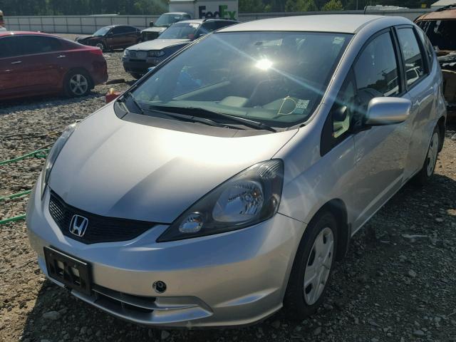 JHMGE8H32DC009590 - 2013 HONDA FIT SILVER photo 2