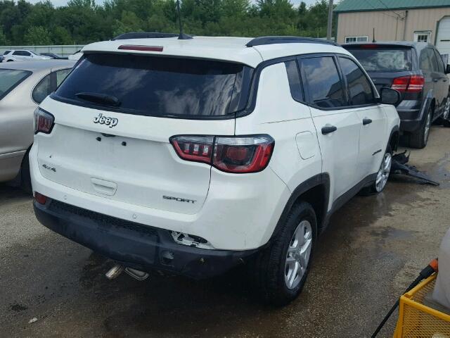 3C4NJDAB9HT698715 - 2017 JEEP COMPASS SP WHITE photo 4