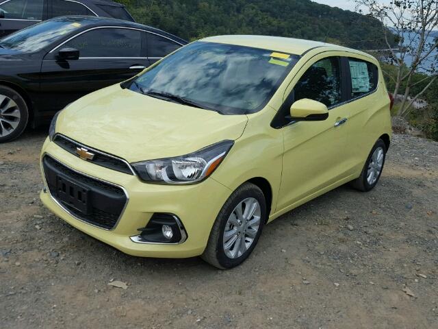 KL8CF6SA7HC766198 - 2017 CHEVROLET SPARK 2LT YELLOW photo 2