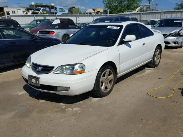 19UYA42621A012429 - 2001 ACURA 3.2CL TYPE WHITE photo 2