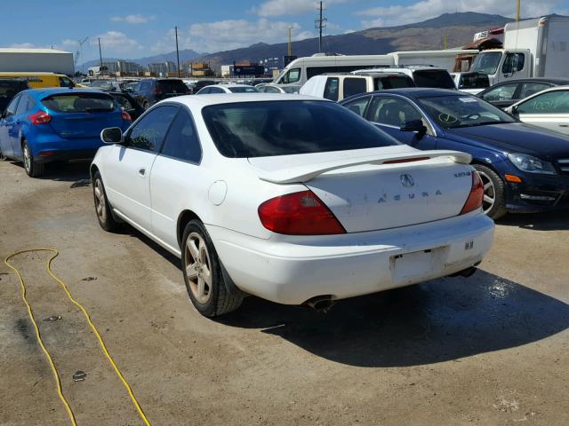 19UYA42621A012429 - 2001 ACURA 3.2CL TYPE WHITE photo 3