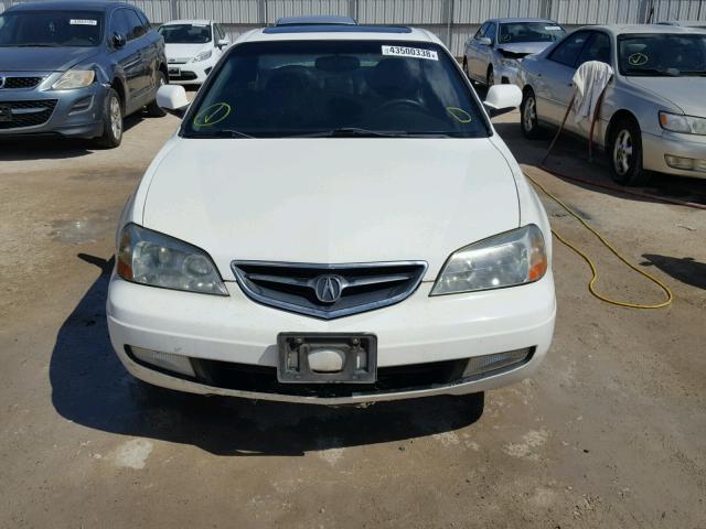 19UYA42621A012429 - 2001 ACURA 3.2CL TYPE WHITE photo 6