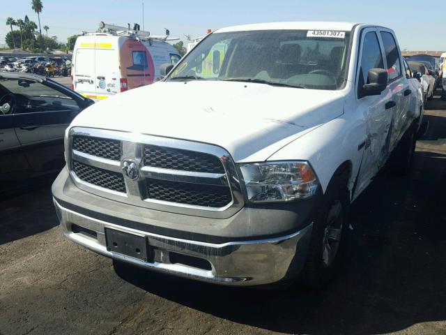 1C6RR6KM4FS709762 - 2015 RAM 1500 ST WHITE photo 2