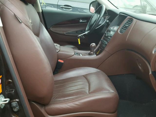 JNKAJ09F68M352835 - 2008 INFINITI EX35 BASE PURPLE photo 5