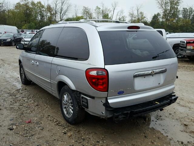 2C8GP64L03R185998 - 2003 CHRYSLER TOWN & COU SILVER photo 3